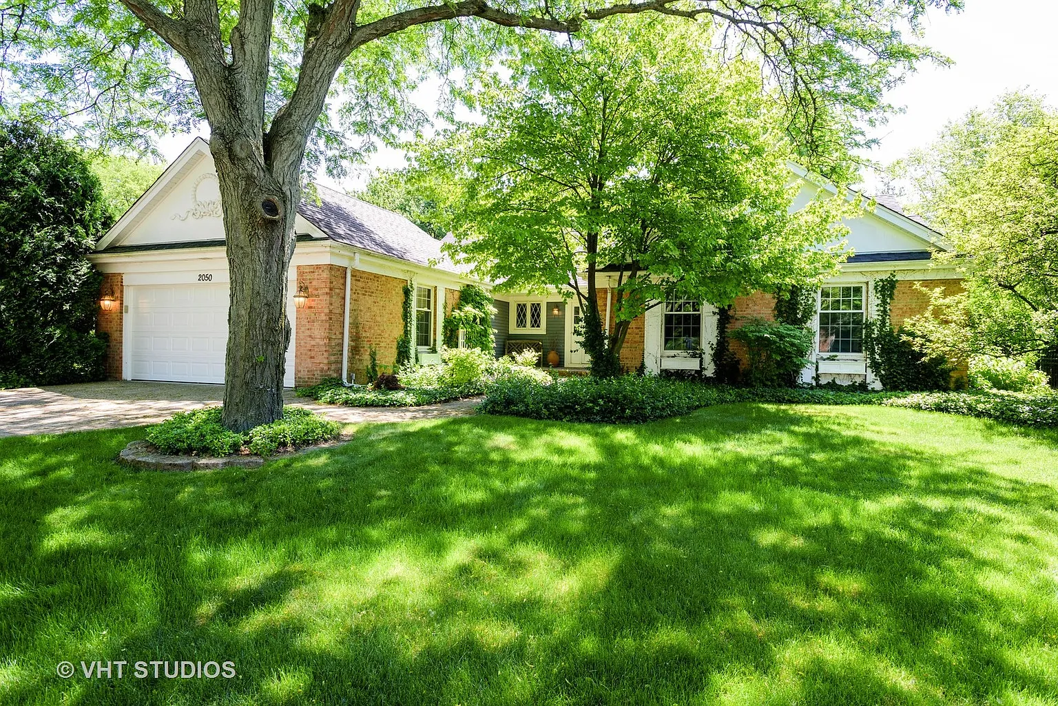 2050 Wexford Cir photo 1