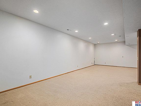 5th image of 20204 Crystal Ave