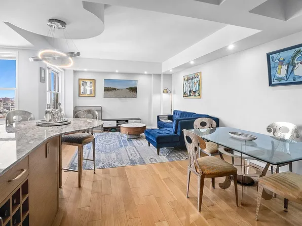10 Plaza St E APT 16D, Brooklyn, NY 11238