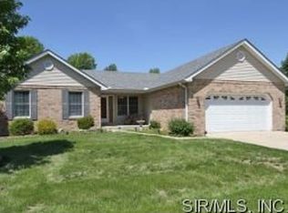 15 Dunlap Cove Dr, Edwardsville, IL 62025