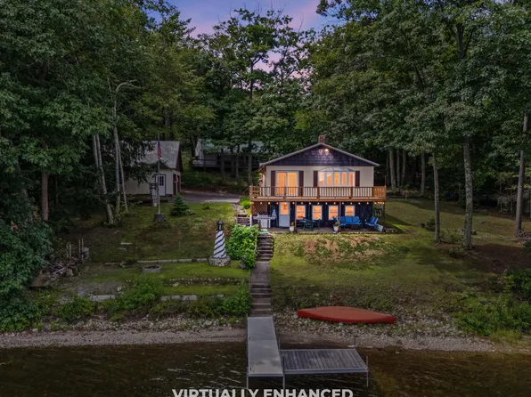 17 Page Circle, Livermore, ME 04253
