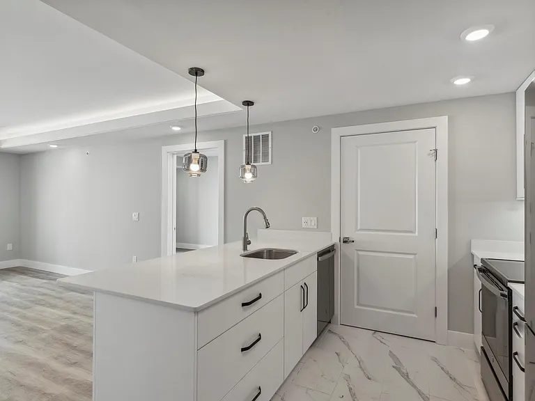 1223 N 7th St — Photo 56