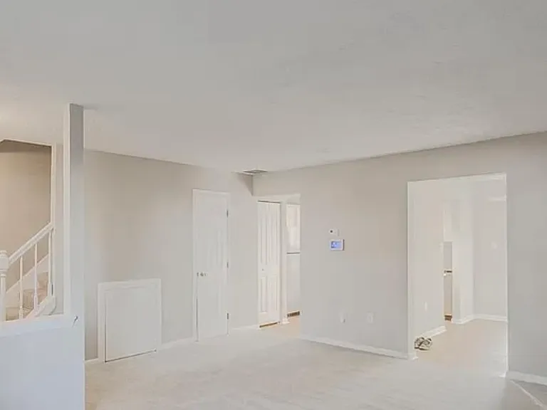14 Meadowside Ct — Photo 12
