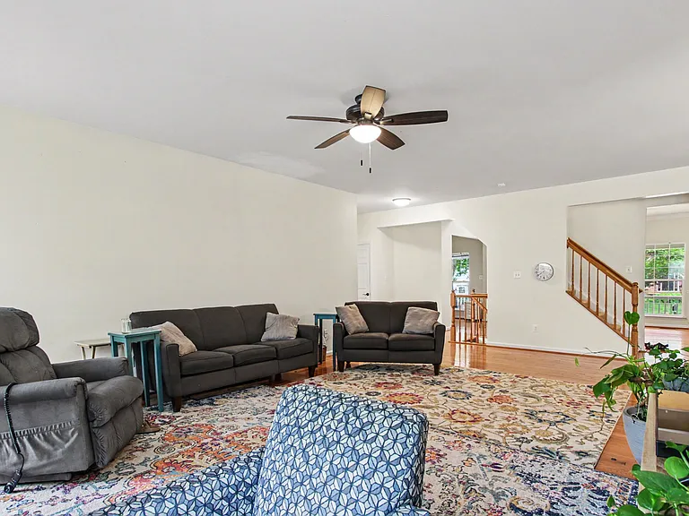 15812 Ibsen Pl — Photo 7
