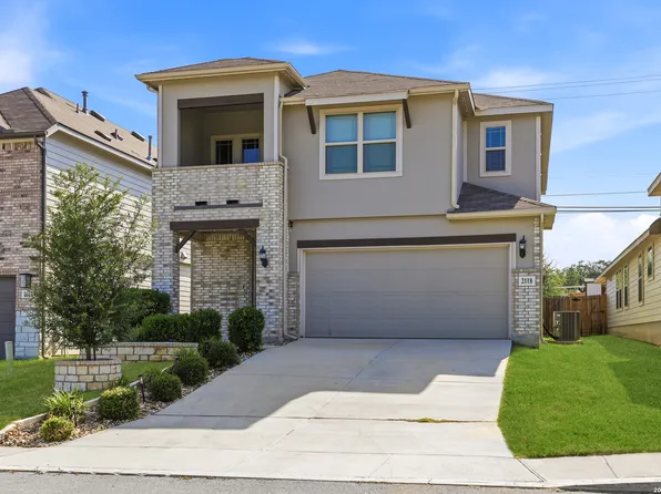 2118 Gabby Cole Ln, San Antonio, TX 78253