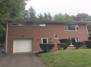 142 Michigan Ave, Holyoke, MA 01040