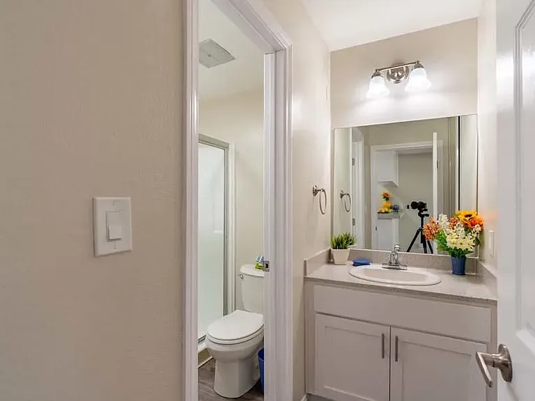 1374 W San Bernardino Rd #162 — Photo 2