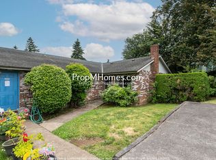 Cozy Two Bedroom Duplex in Oregon City - Deposit Special!, Oregon City, OR 97045