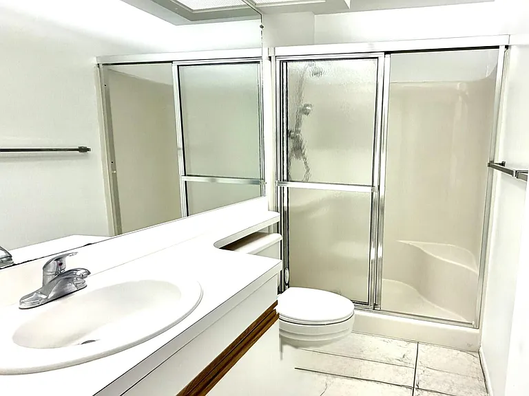 9 Lake Vista Trl #101 — Photo 10