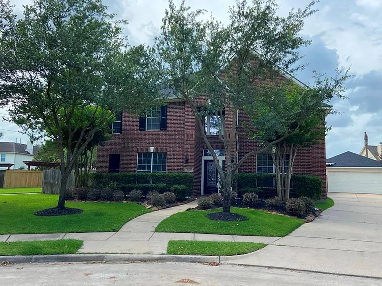 26226 Bright Dawn Ct — Photo 1