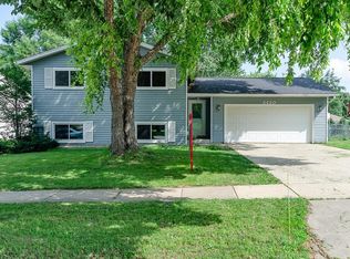 3420 9th Ave NW, Rochester, MN 55901