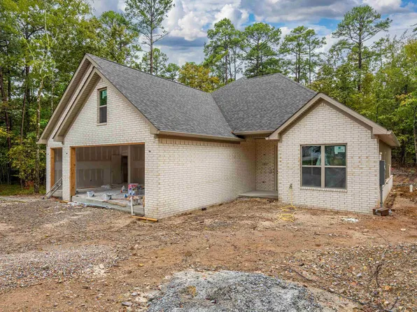 4 Hartura Ln, Hot Springs Village, AR 71909