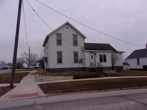 307 N Main St, Tripoli, IA 50676
