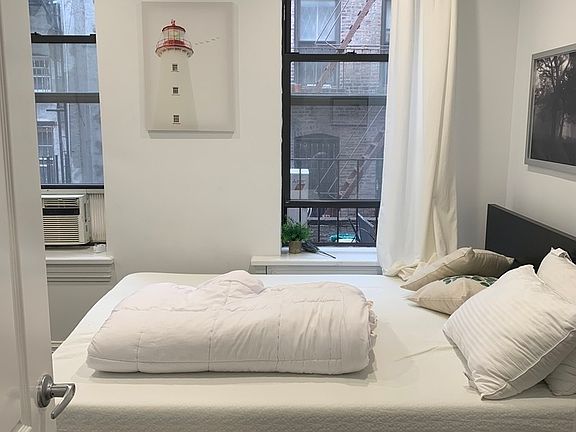 5th image of 132 Orchard St #1A