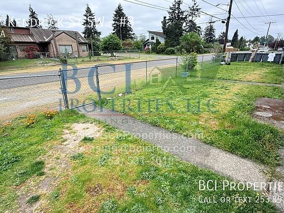 3rd image of 10817 Kendrick St SW #8