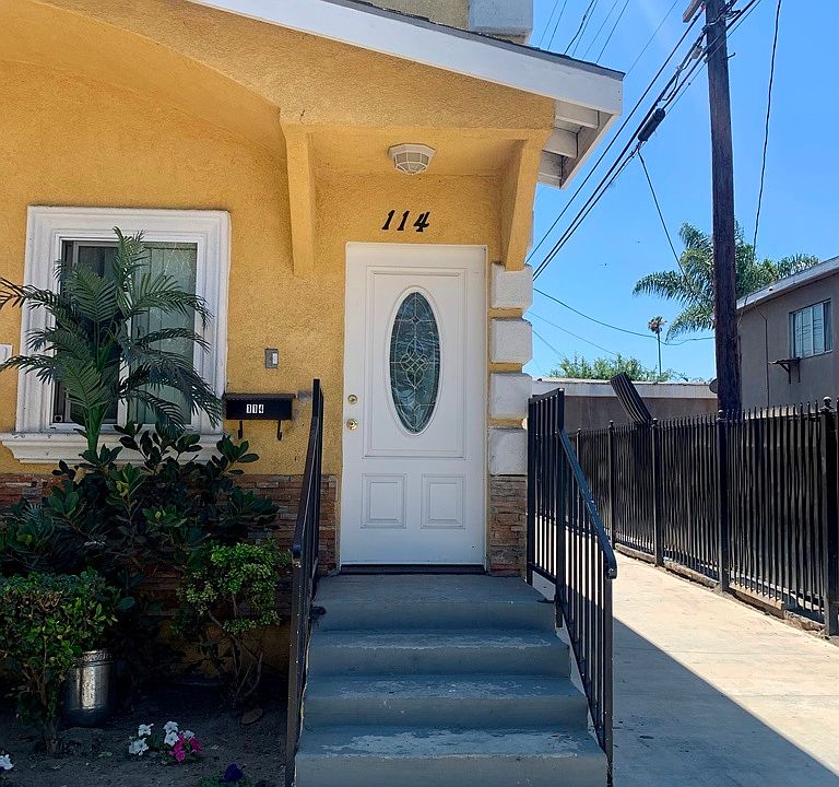 1st image of 114 E 82nd St #116