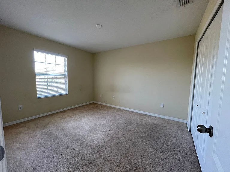 10616 Savannah Plantation Ct — Photo 17