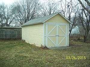 E end old garage unacessable