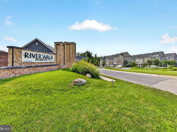1350 Hawk Hollow Dr, Crofton, MD 21114