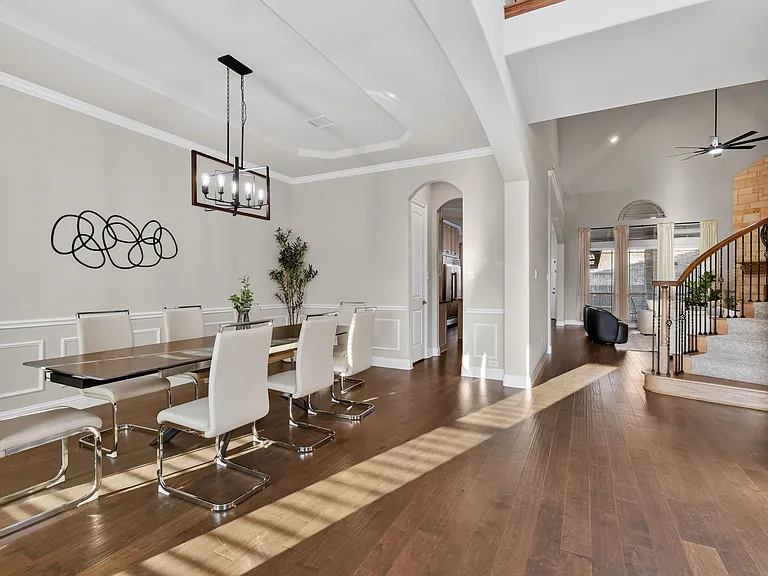 2626 Flat Bush Ave — Photo 10