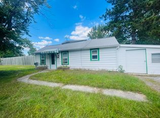 190 Wamplers Lake Rd, Brooklyn, MI 49230