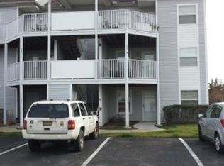 402 Crowley Dr, Millville, DE 19970