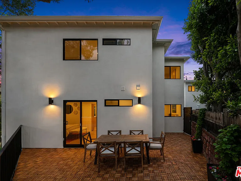 2045 Paramount Dr — Photo 23