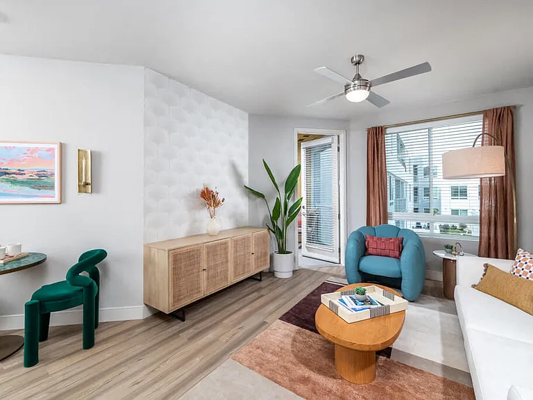 Bevel Apartments — Photo 6