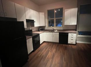 2900 N Downing St APT 201, Denver, CO 80205
