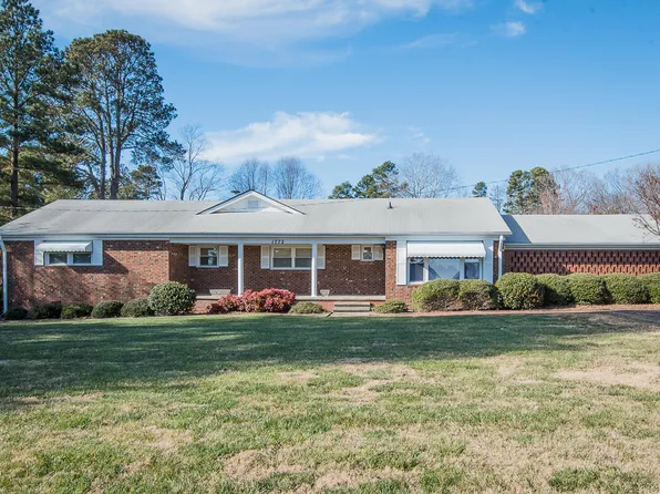 1772 Miles Chapel Rd, Mebane, NC 27302