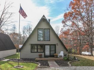 7968 Center Lake Rd, Nineveh, IN 46164