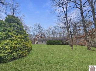 823 Sunset Dr, Benton, KY 42025