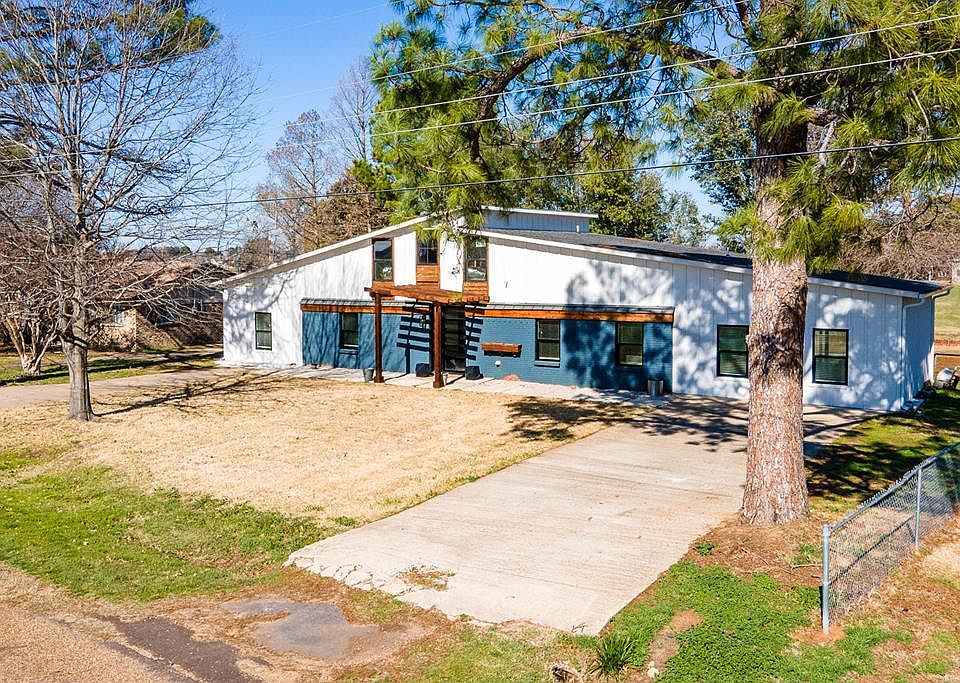 1st image of 107 Slaughter Ranch Rd