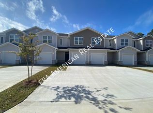 997 Skylark Rd, Mary Esther, FL 32569