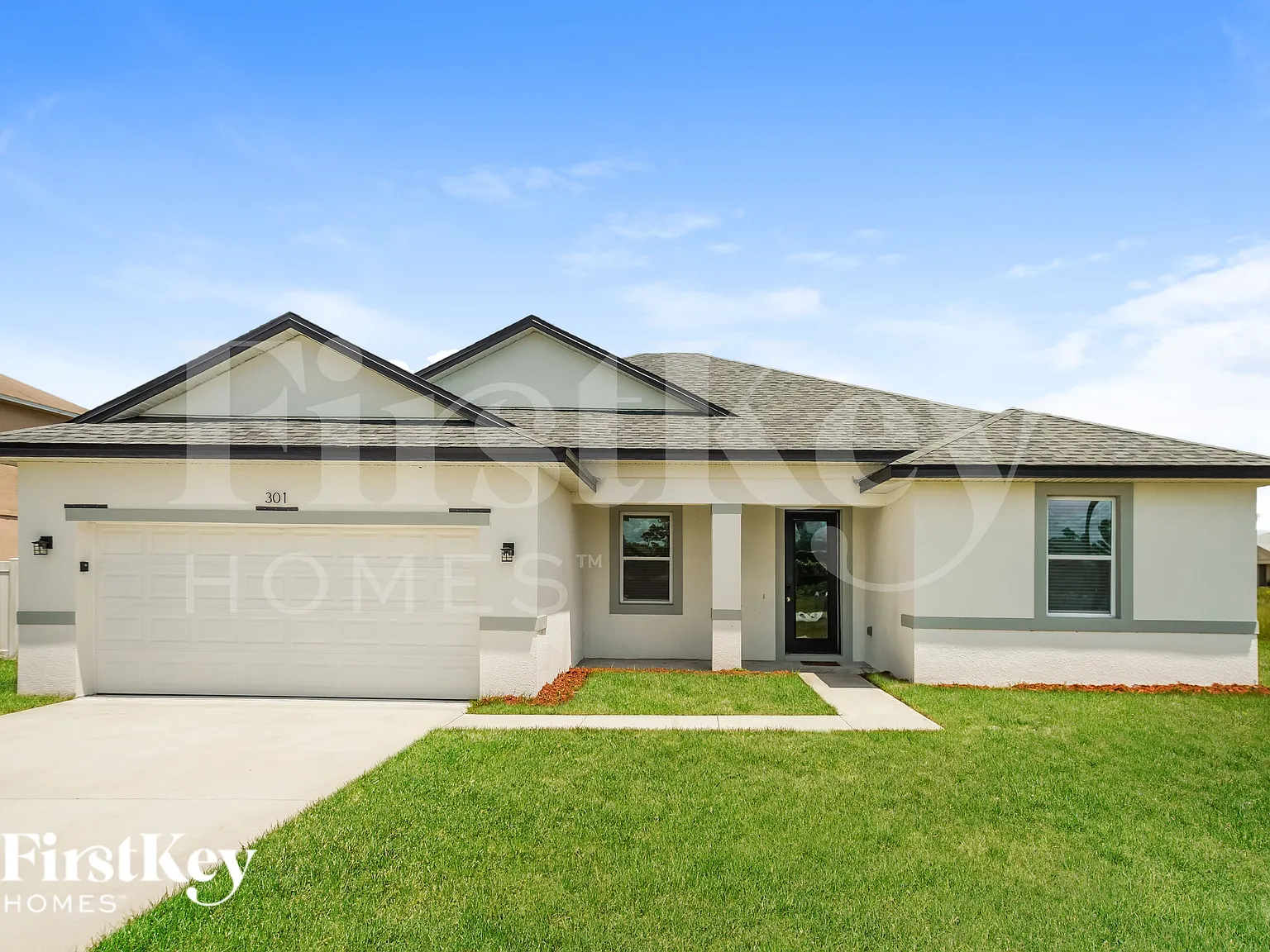 4 bed, 3.0 bath, 1811 sqft, $1,720 — Photo 1
