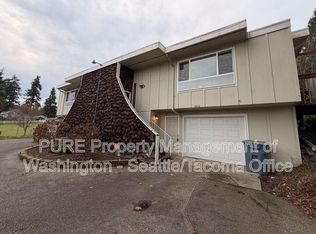 10410 Fruitland Ave E, Puyallup, WA 98373