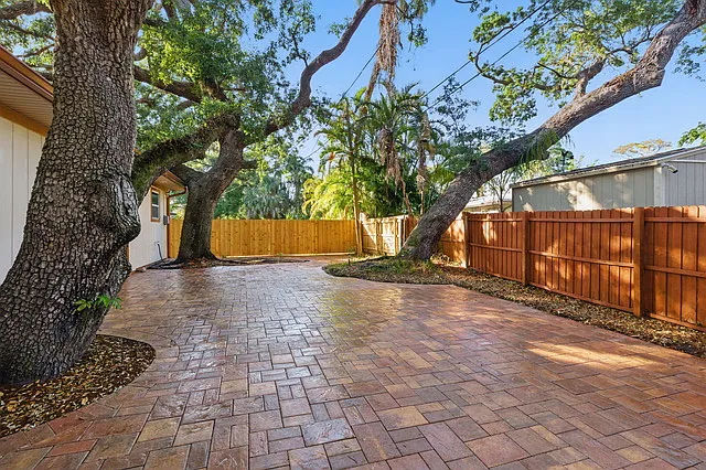 4926 Camellia Way S — Photo 25