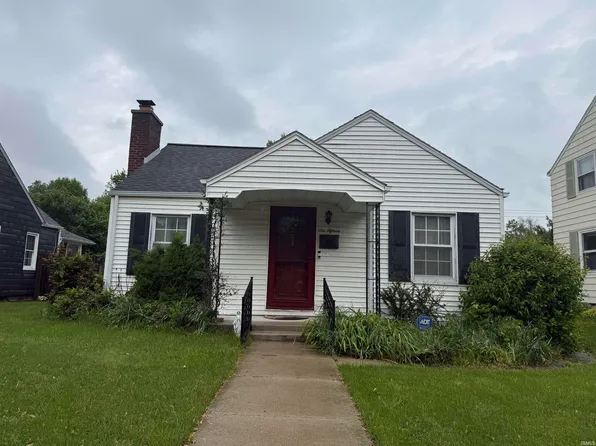615 Marquette Ave, South Bend, IN 46617