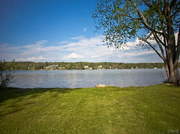 2958 W Lake Rd #9, Cazenovia, NY 13035