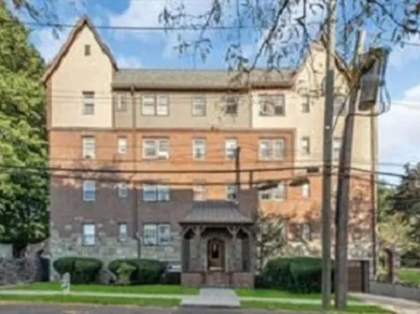 0 Oakridge Pl #8D, Eastchester, NY 10709