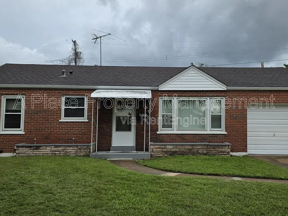 204 Hawkesbury Dr