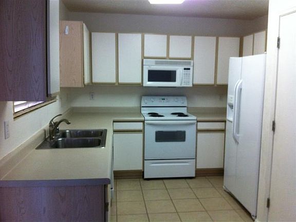2nd image of 6119 Picture Rock Pl NW