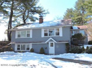 810 Stokes Ave, Stroudsburg, PA 18360