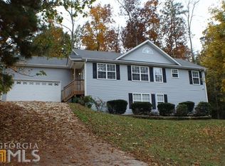 225 Hamilton Dr, Newnan, GA 30263