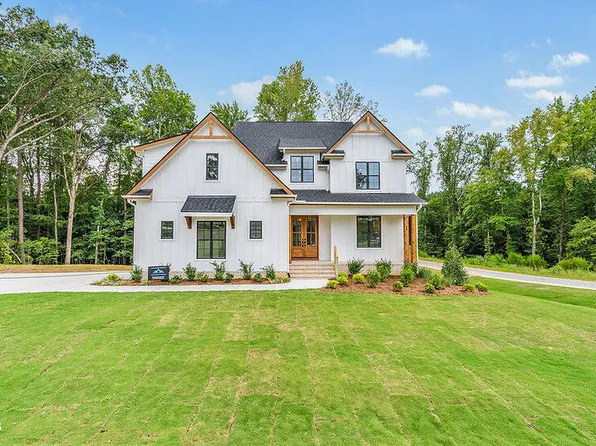 1210 Lake Wendell Rd, Wendell, NC 27591