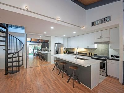 19150 Beardsley Rd, Los Gatos, CA, 95033