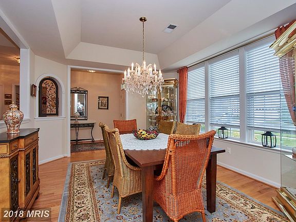 4th image of 6068 Gallant Fox Ct