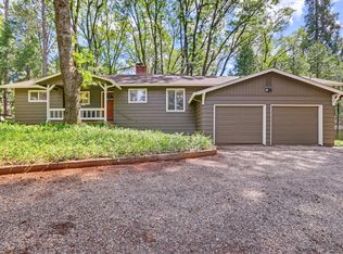 15186 Meadow Dr, Grass Valley, CA 95945