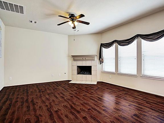 5th image of 2904 Biscayne Springs Ln
