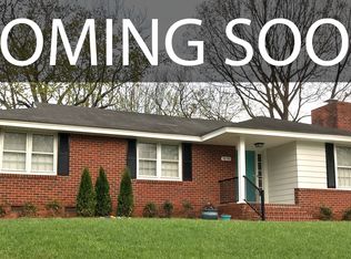 1010 Meade Dr, Greensboro, NC 27410